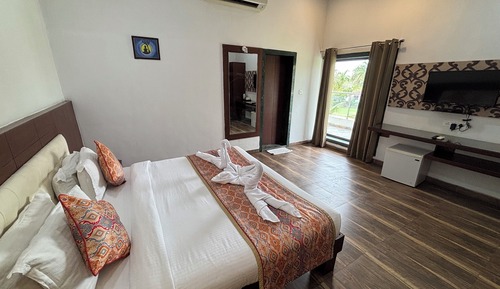 Super Deluxe Room