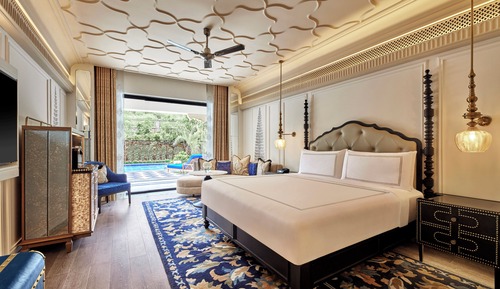Signature Room, 1 King Bed