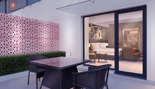 Junior Suite, 1 King Bed, Balcony
