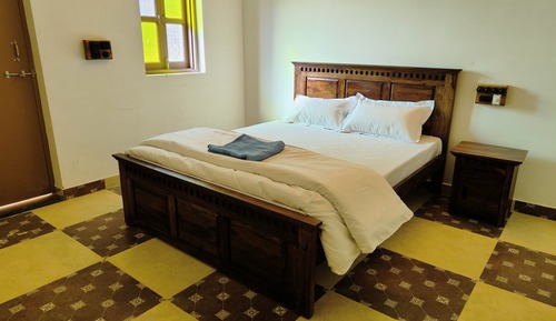 Business Single Room, 1 Queen Bed