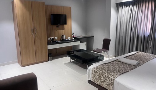 Superior Room, Garden View
