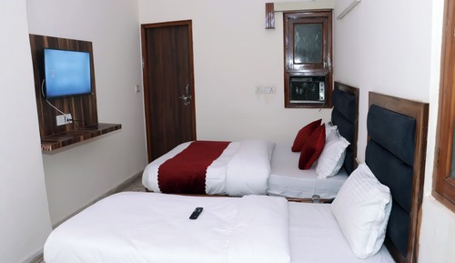 Deluxe Single Room
