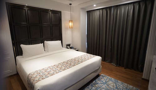 Executive Room