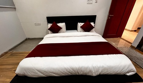 Classic Room, City View
