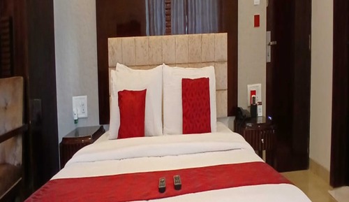 Super Deluxe Room