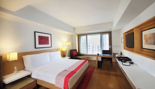 Premier Room