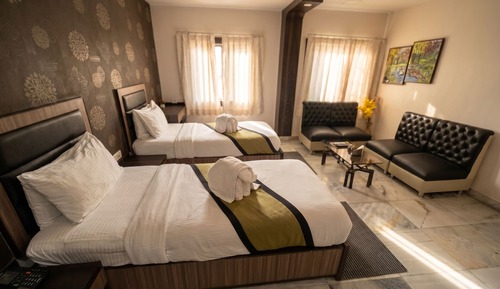 Premium Suite