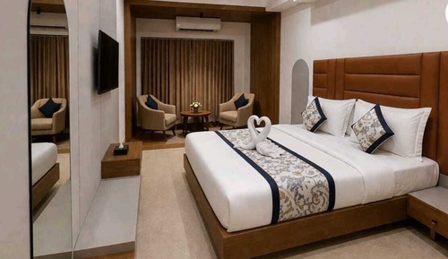 Classic Double Room, City View