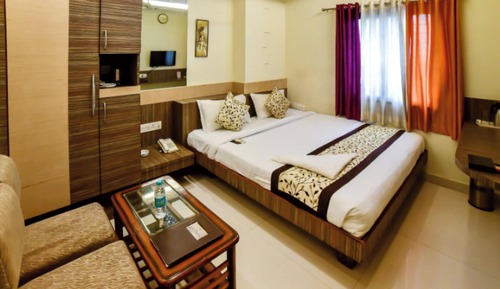 Presidential Double Room, City View