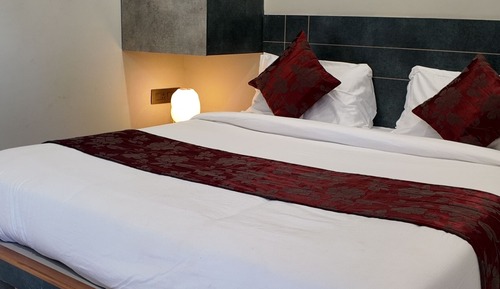 Deluxe Double or Twin Room, Garden View