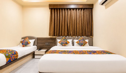 Executive Room, City View