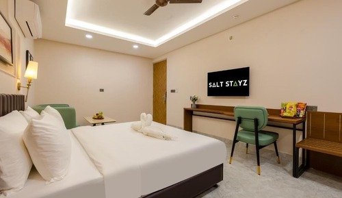 Superior Double Room, Balcony, City View