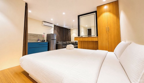 Cozy Studio Suite