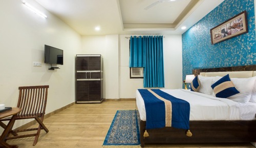 Superior Double Room, City View