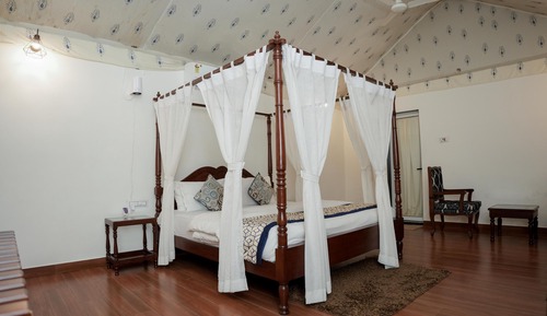 Luxury Tent