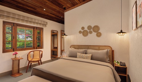  Superior Room