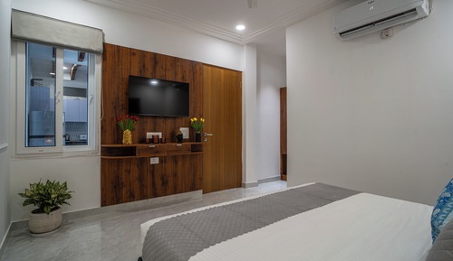 Deluxe Apartment