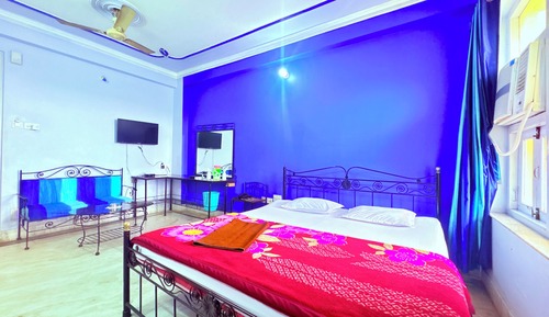 Deluxe Double Room, City View