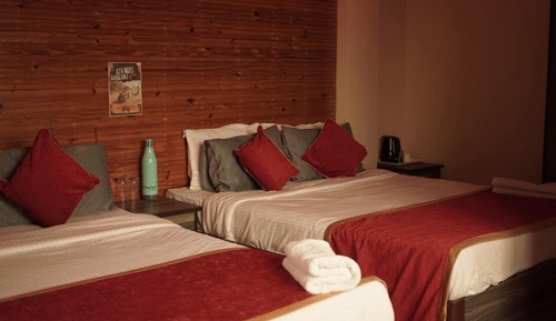 Deluxe Quadruple Room