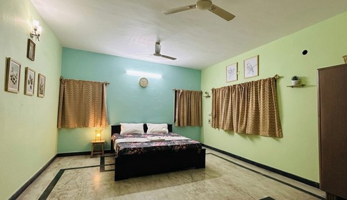 Panoramic Room