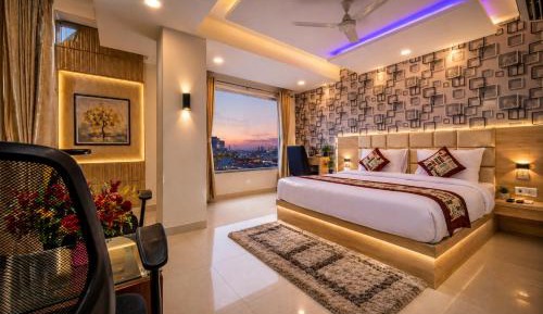 Standard King Room
