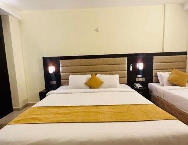 Executive Triple Room