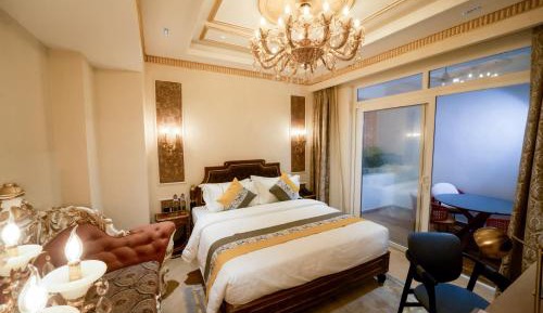 King Suite