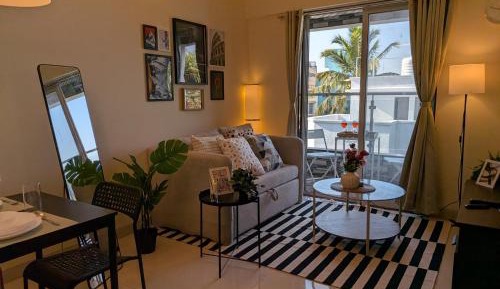 Apartment with View and Balcony