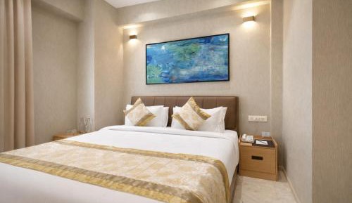 Superior King Room