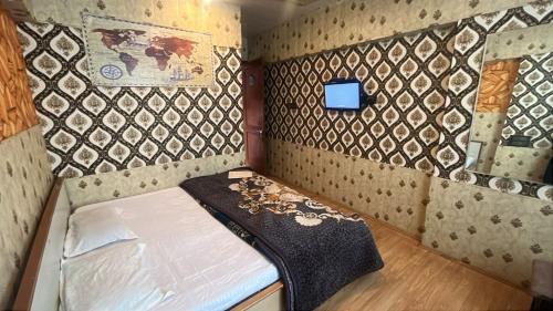 Double Room with Lake View