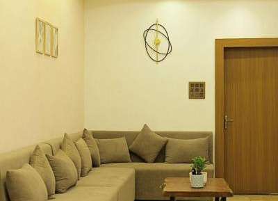 Villa with Garden View