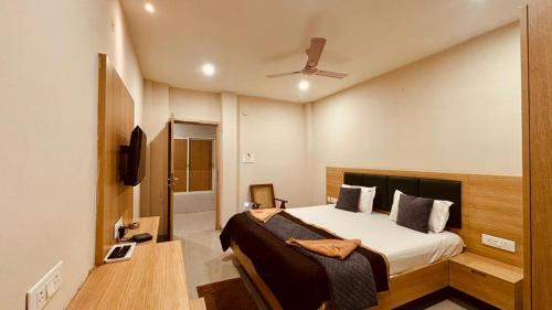 Superior Queen Room