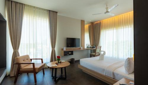 Suite with City View
