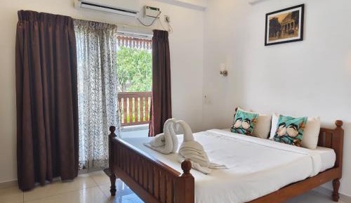 King Room with Balcony