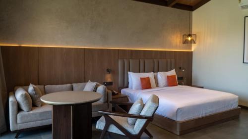 Garden Cottage -  15% Discount on One-way Airport Transfer, 20% Discount on SPA, 15% Discount on Food & Soft Beverages