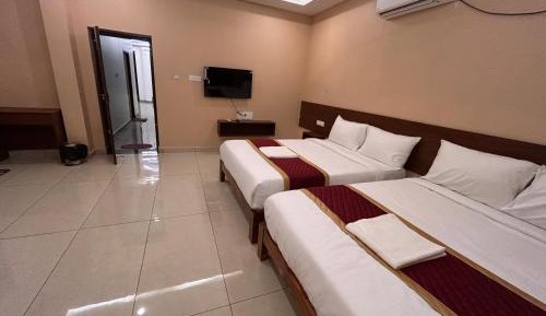 Deluxe Family Room