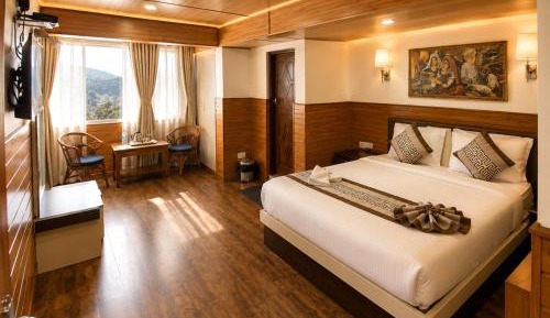 King Room with Mountain View