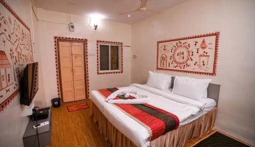 Double Room with Pool View