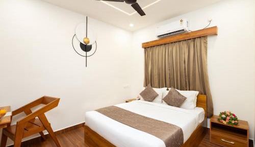 Deluxe King Room