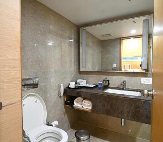 Deluxe Room - 2 Single Beds (15% discount on food and soft beverage)