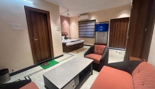 Superior King Room