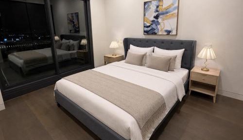 Two-Bedroom Deluxe Apartment with Balcony
