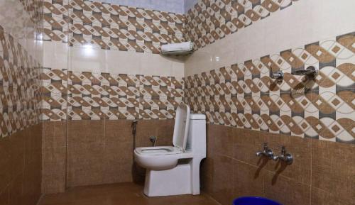 Male Dormitory Room