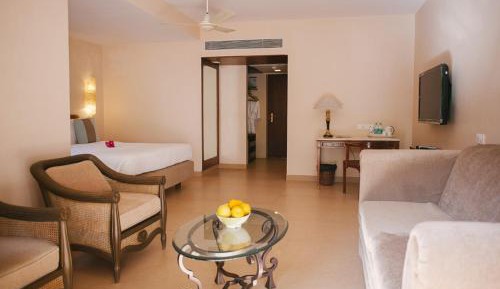 Deluxe Double Room with Balcony and Sea View