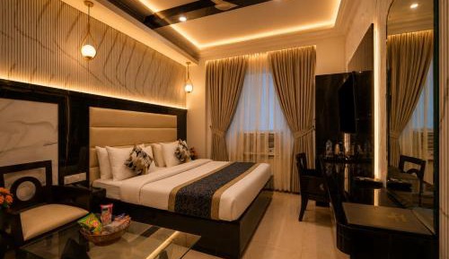 Deluxe Double or Twin Room