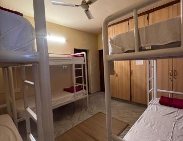 Bed in 6-Bed Mixed Dormitory Room
