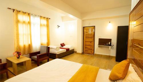 Deluxe Triple Room
