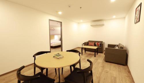 Executive Suite with One Bedroom