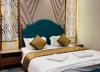 Superior King Suite