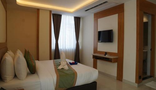 Superior King Room